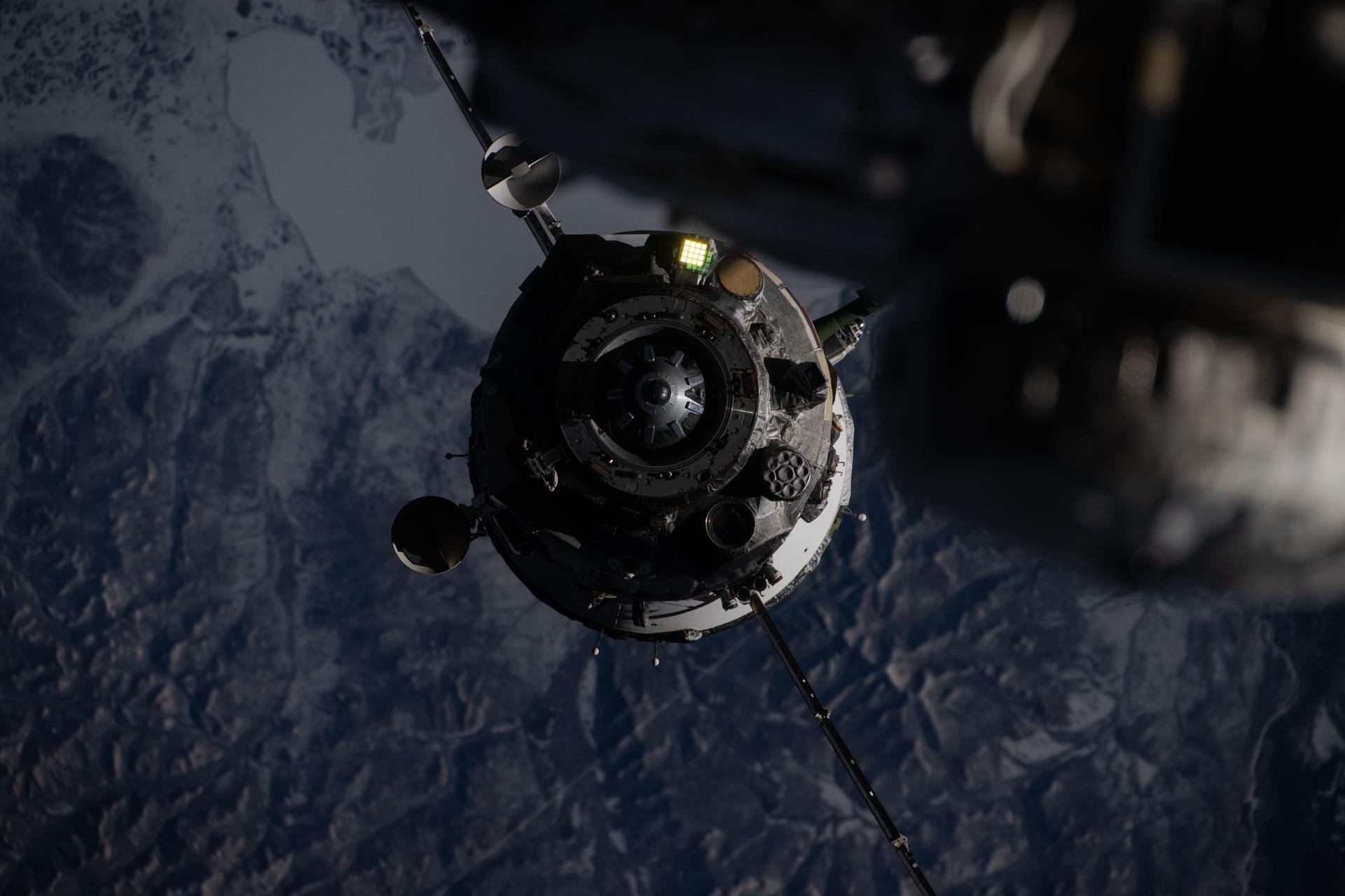 Picture of the Soyuz MS-27 spacecraft.